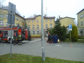Pożar w Specjalnym Ośrodku Szkolno-Wychowawczym w Koszalinie - ćwiczenia
